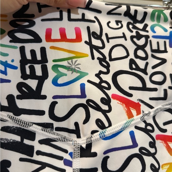 ATHLETA Elation Train Short White /Black PRIDE - Picture 5 of 7